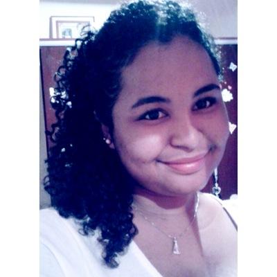Olá, sou divertida, Simpática, Apaixonada Pela Vida, Amo Música, Amo Ler, Adoro Meus Amigos, Uma Autêntica Geminiana é VASCAÍNA/+/ #FollowMe♡