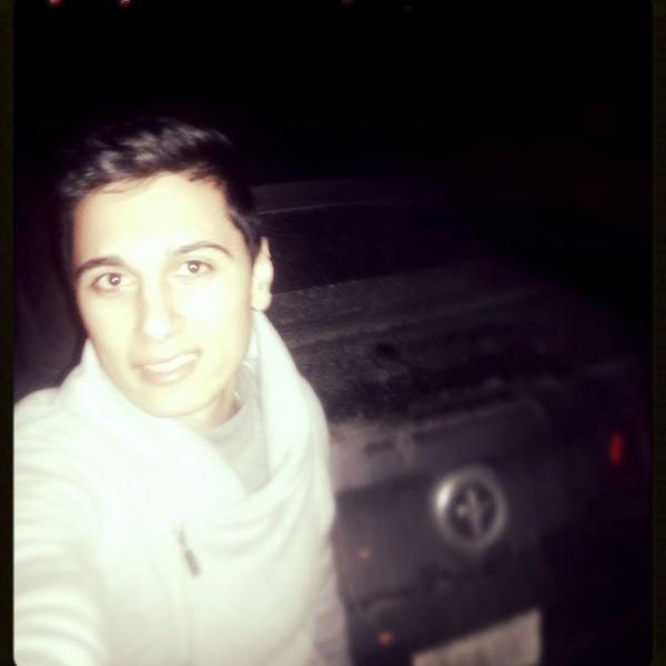 I am  work in the field of cars and I love ►#FordMustang 
 #music with✪      #Amr_Diab  ♫ and #Elissa ♫ 
Follow me on #Twitter or on #Facebook