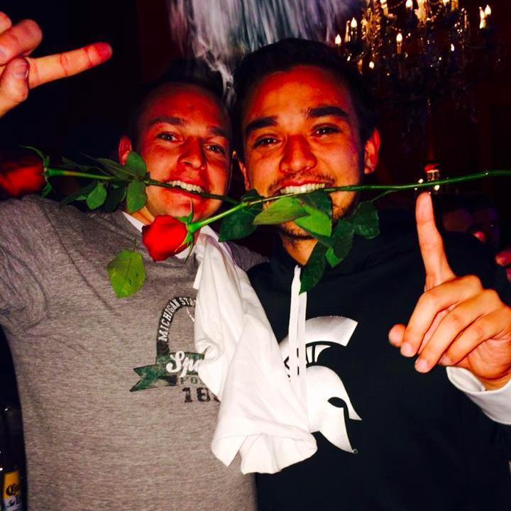 RyanTBee's profile picture. 