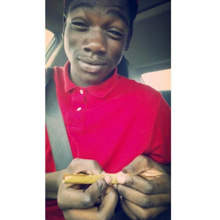 IG:stoner_times10       snapchat:trill_life25