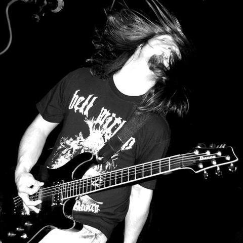 adamcurryman's profile picture. I vote Bears/Cubs from AZ. I play metal. I nerd networks. I don't use Twitter that much. Hi people.