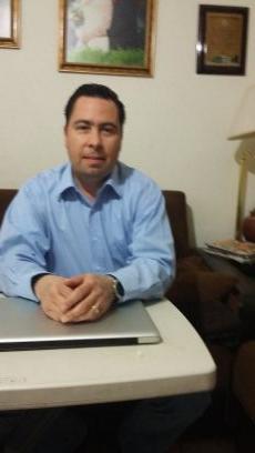 Dr. en Ciencias de la Computación, profesor-investigador. Me interesa la investigación, la tecnología, la música y la política.