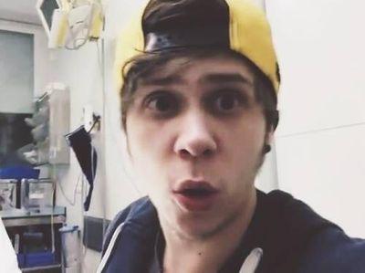 RP JB DF RD AS. UST MANDA VOS OBDCS Si pesa como un pollo, me lo follo Never say never and BELIEVE Rubius en Argentina 2015