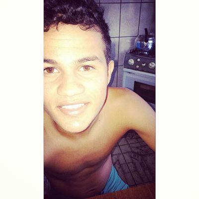 Corinthiano fanático ✌
19 years /instagram @tiagosilva_s /mamífero, latino-americano