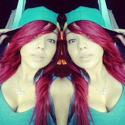 DudaRodrigues00's profile picture. - Uma menina meiga , porém muito complicada :/
Confusa , descontrolada as vezes ' mas tem um coraçao ótimo 
~ Linda , Louca E Mimada ... ♪♬