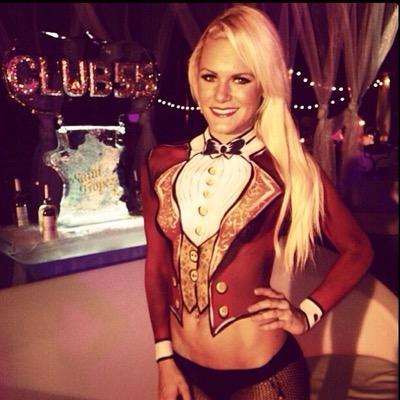 xBombshell_Mel's profile picture. The universe only gives us what we can handle ✨