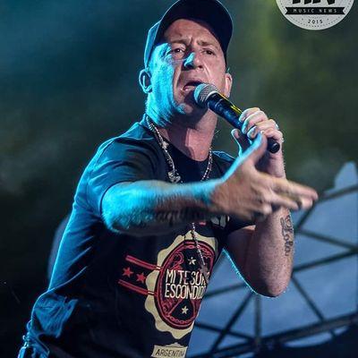 Rock, si es del viejo es mejor. 
#LABERISO #CALLEJEROS Y LAS MEJORES BANDAS DEL ROCK NACIONAL !