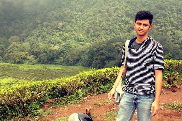 DendyAgustin's profile picture. 