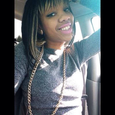 New Twitter , 18 years young , future licensed cosmetologist 

Theres Too Much Money To Be Made