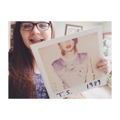 Taylor swift is life and music and life #ProjectLG