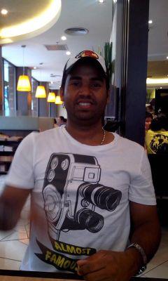 danny85719953's profile picture. 