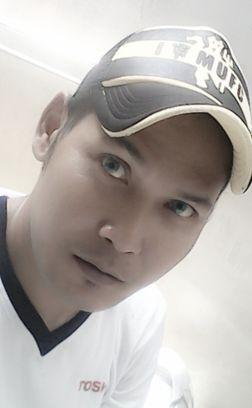 Benci orang munafik