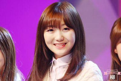 Lovelyz's Vocal,  Ryu Sujeong here ! just call me suje o(^_^)o | #KaumElite