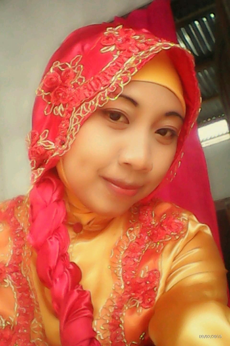 MeyghaNuryanti's profile picture. 