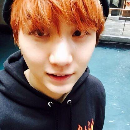내가 제일 좋아하는 그룹은 다음과 같습니다 방탄 소년단 및 틴탑      AMO MUCHO A MIS OPPAS DE BTS : SUGA ,J-HOPE ,RAP MONSTER,JIMIN ,JIN ,JUNGKOOK ,V Y TAMBIEN AMO A MIS OPPAS DE TEENTOP