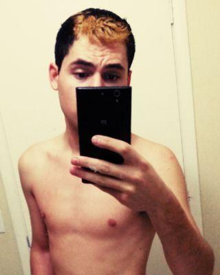 DerianAGonzalez's profile picture. Regret no pain, learn to turn past, and recieve it as a life lesson.
#Live, #Love, #Grow