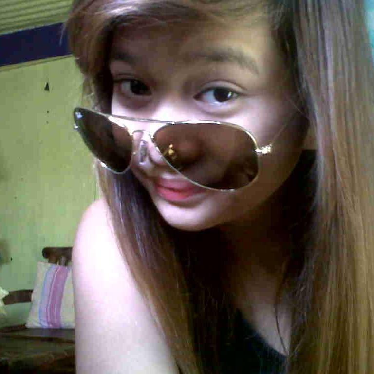 rosebellevange4's profile picture. 