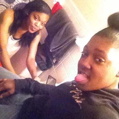 - Single
- 19 Yrs Old
# Nunuville , # Duvalworld , # Kobeworld 
- Aquarius
