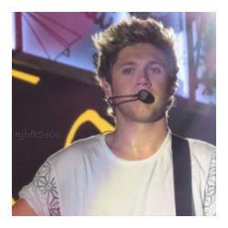 follow @crokeparkziall  !! :D