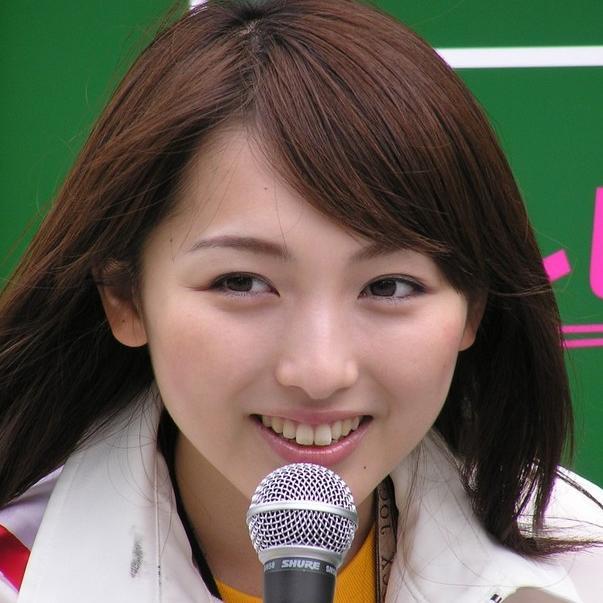 キャンパスに華やぎをあたえる綺麗でかわいい女子大生をご紹介いたします♡いきいきとした彼女たちを見て下さい♡勉学にいそしむ彼女たちを応援しよう♡