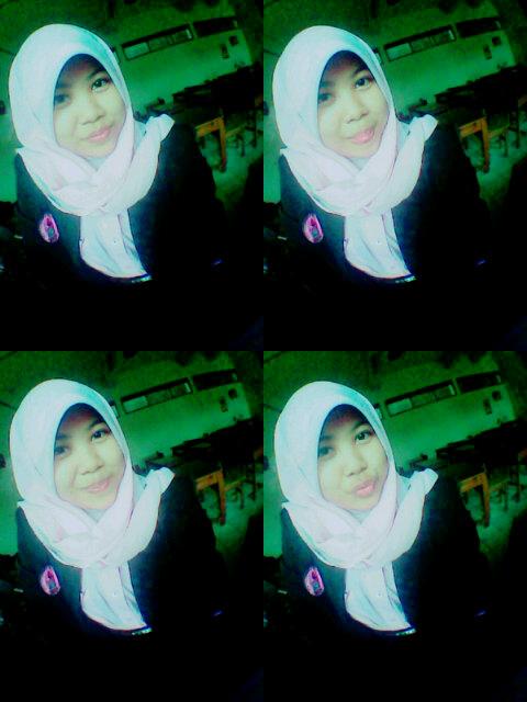 RinaNovita97's profile picture. 274F2B8B