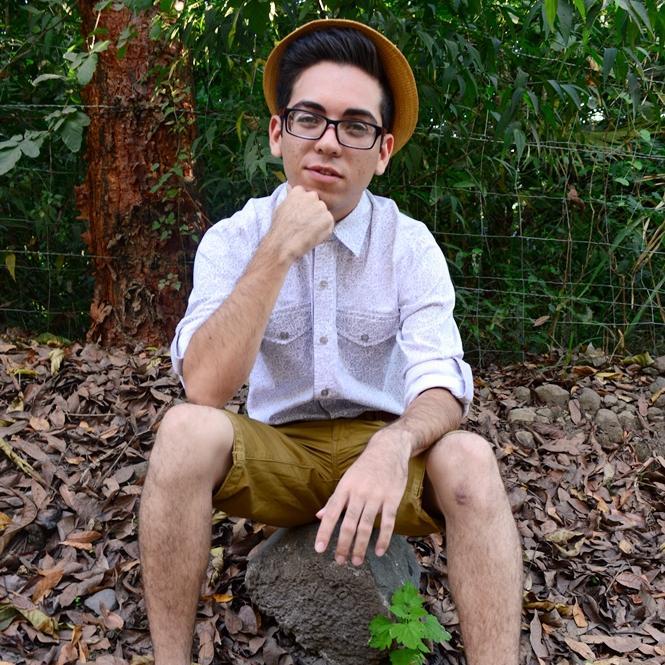Fotógrafo aficionado. Estudiante de Publicidad y Relaciones Públicas.