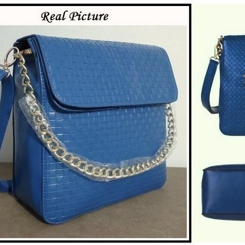 toerangmanalu's profile picture. 