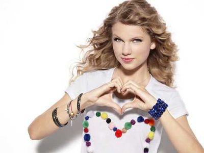 MarinelDelaPaz's profile picture. proud swiftie  ,sone , rusher