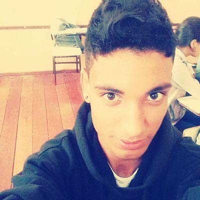 Tentem me descobrir por si proprios afinal o que eu posso dizer...sou um pouco louco e diferente mas afinal,o mundo e pra quem faz a diferença