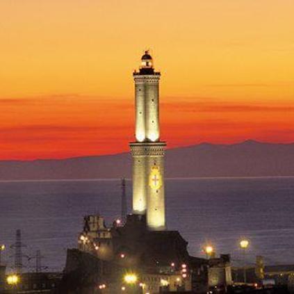 Language school in Genoa, Italy. Learn to speak Italian in the beautiful Italian Riviera! We also offer English, French etc.. All with mother tongue teachers.