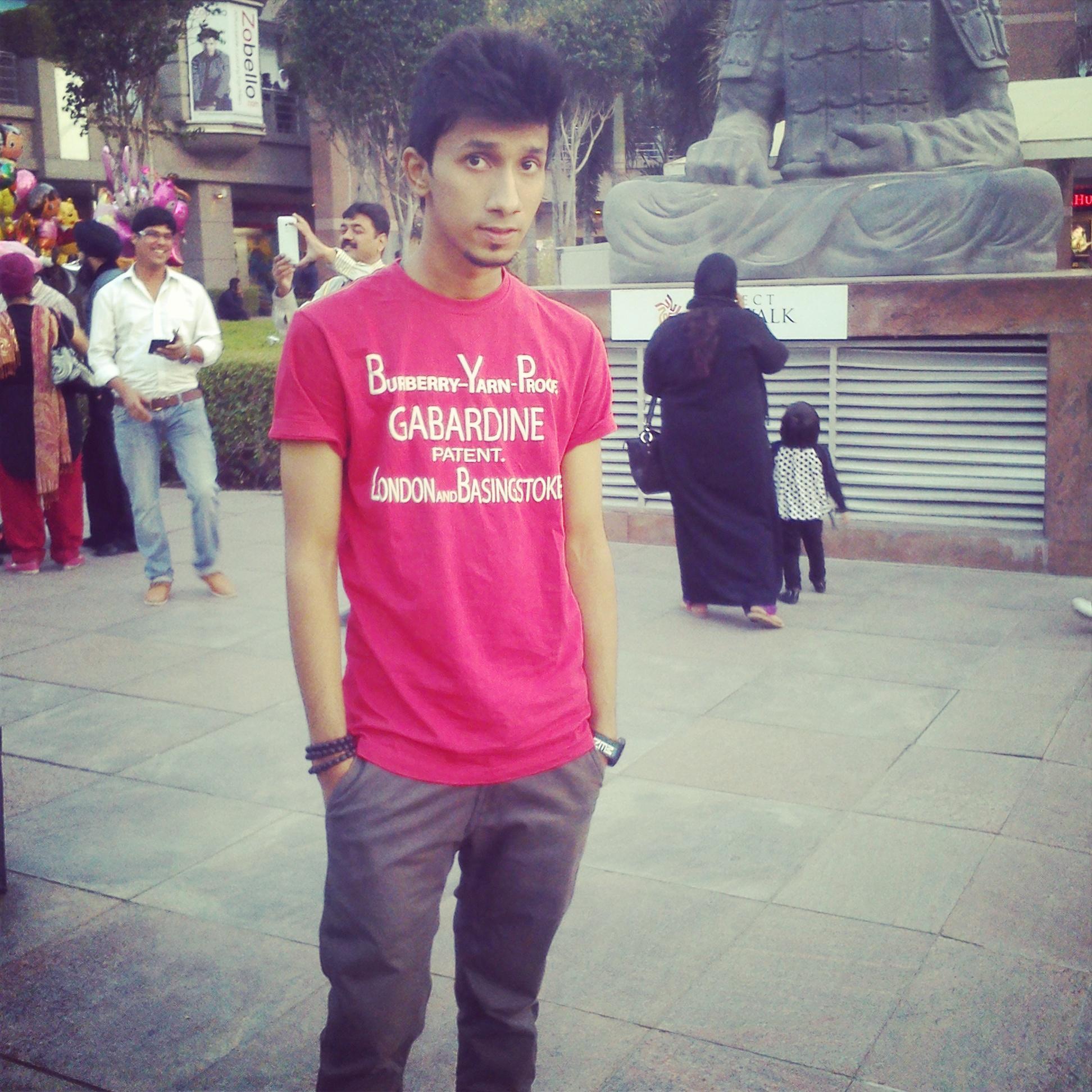Computer Engineer, Movies Addiction,  Love Travelling & Exploring Places!!                  MIT Pune