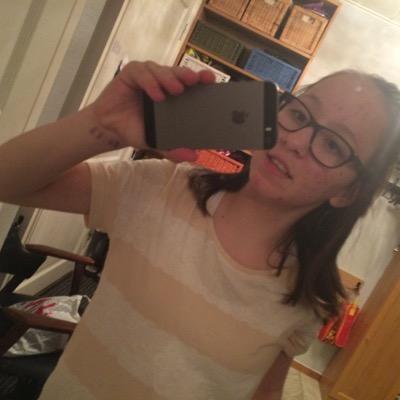 photowithelin's profile picture. Handball player since 2005