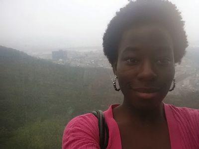 Co-founder and writer of @slsblog1 New to this account, not twitter. Roles include: wife.writer.daughter.creater.dream chaser.