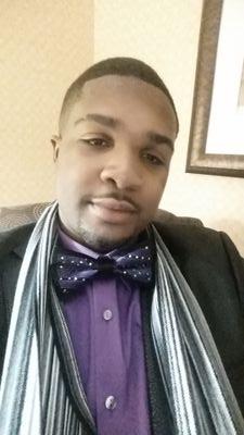 Recent college graduate working full-time!! Follow me!!