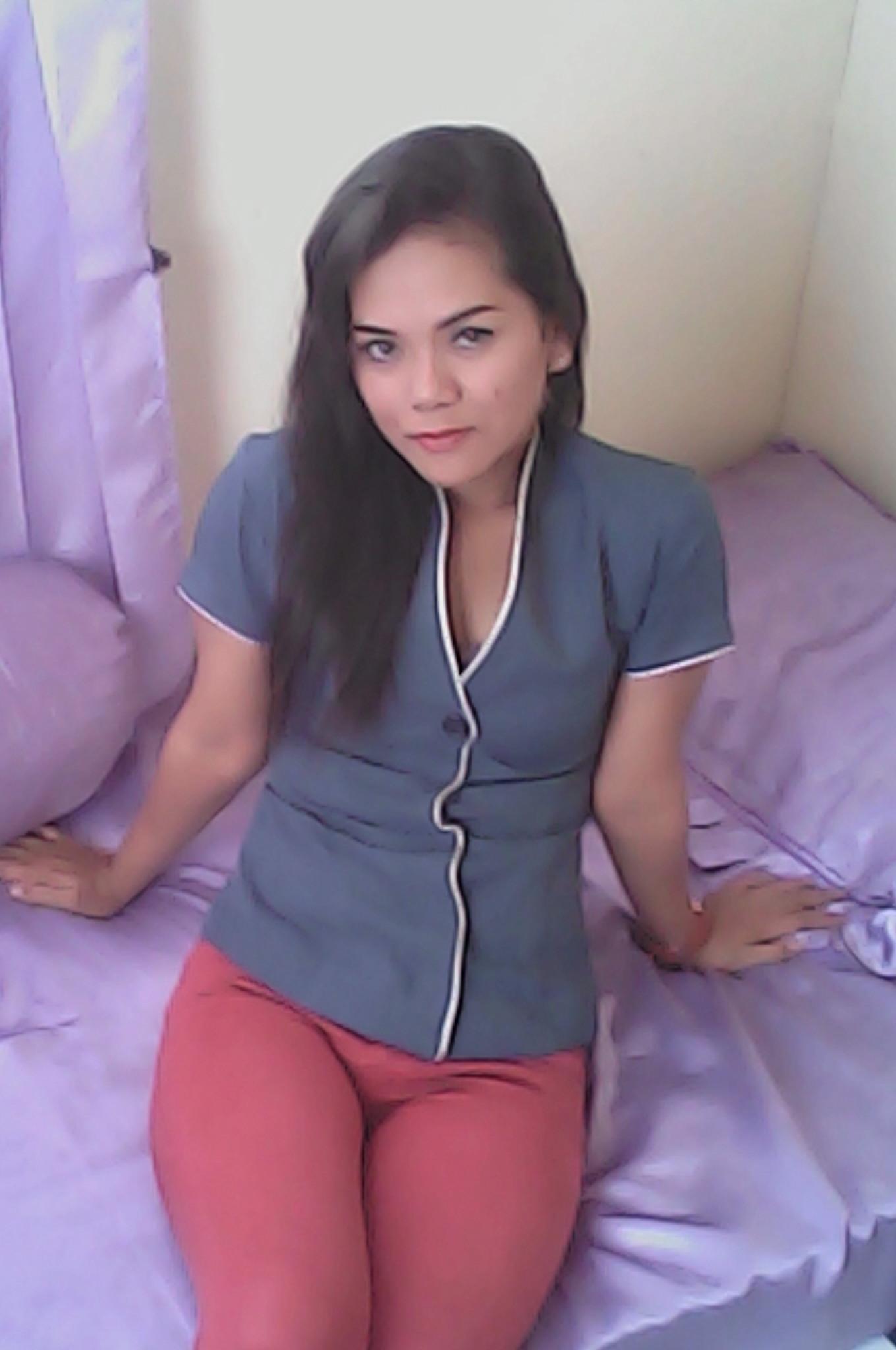 girl_goes's profile picture. 