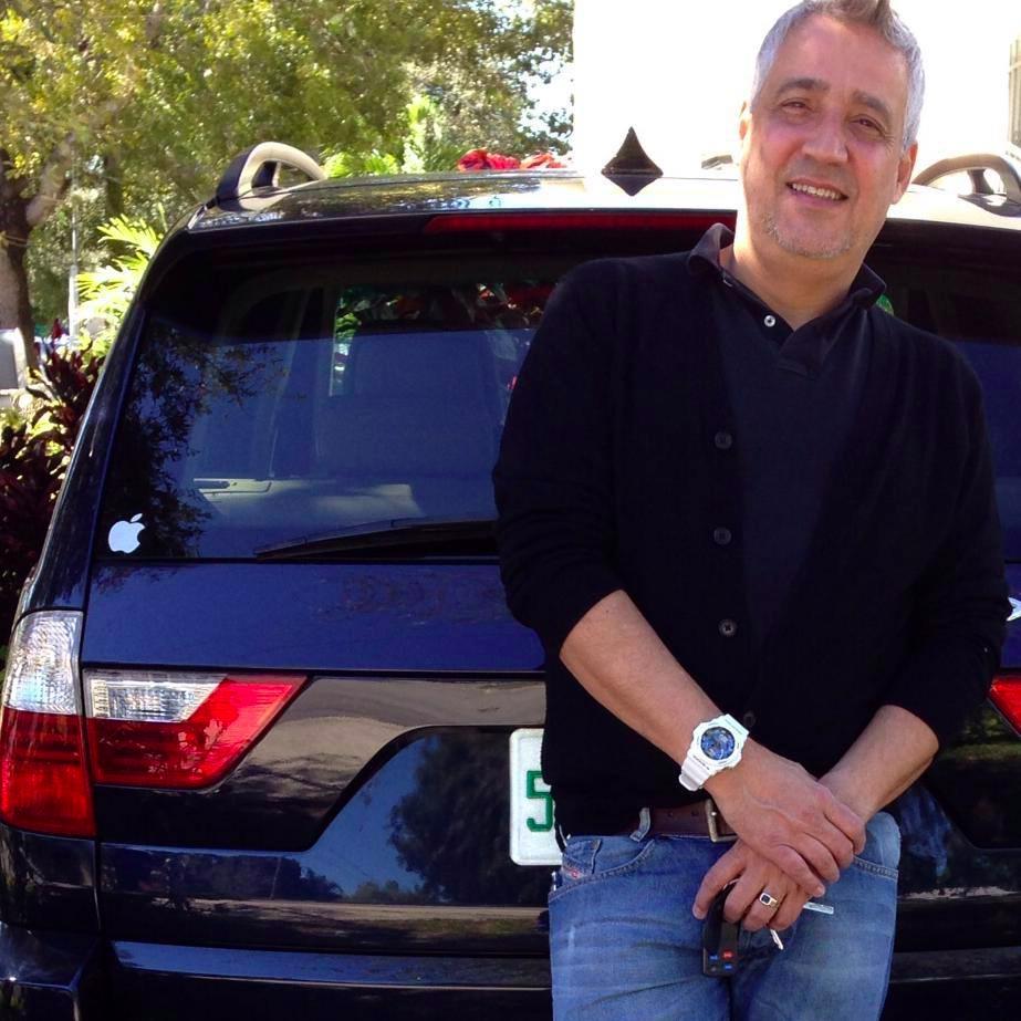 VeganFusionChef's profile picture. Vegan Fusion Chef, Ceramist Artist, Foodie and a Renaissance Man.