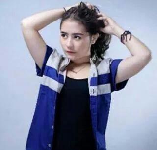 Ajhengx's profile picture. 