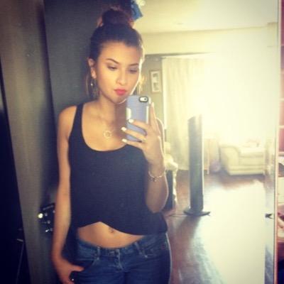 Follow @LiahPenna ! New Account