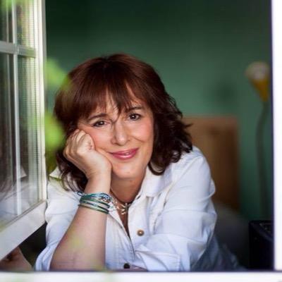 Periodista. Comisaria exposiciones. Comunicación. Fundadora de TetuanCrea https://t.co/osd06s6uk2 https://t.co/QDjJP3x7Qo