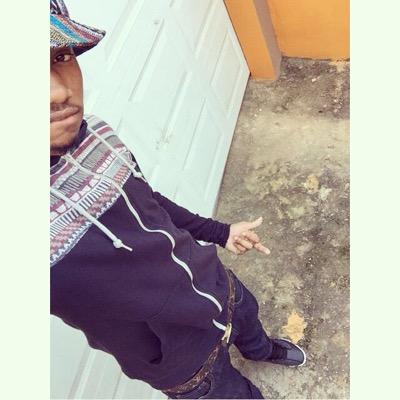 Lil Snupe is my idol !   Aspiring Rapper ! Just tryna make i to the other side!    IG:GineroStacks