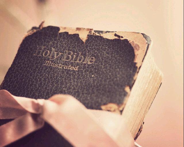 1 Tim 4:12 - ...but set an example for the believers in speech, in conduct, in love, in faith and in purity. ♡
