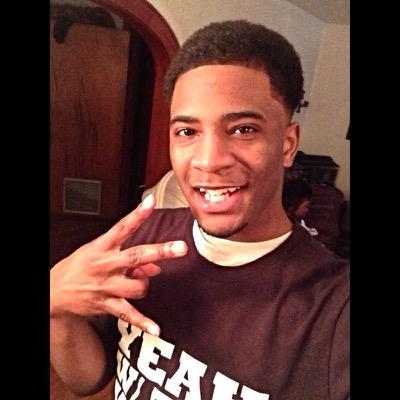 Dey call me hot boy kayda cuz I'm hotter den da son ;My swag is a1 and my niggas dey go dum