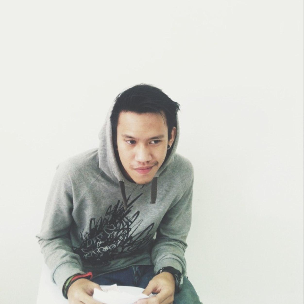 ArnandaZeri's profile picture. Sama keren dengan matthew koma