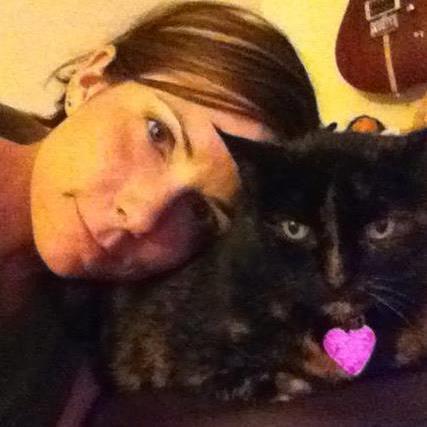 hez_jones's profile picture. 