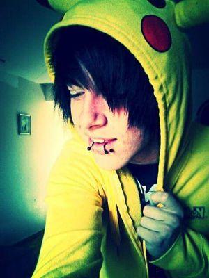 Hello I'm Michael Reed I Play guitar and write pomes and I'm from Neverland