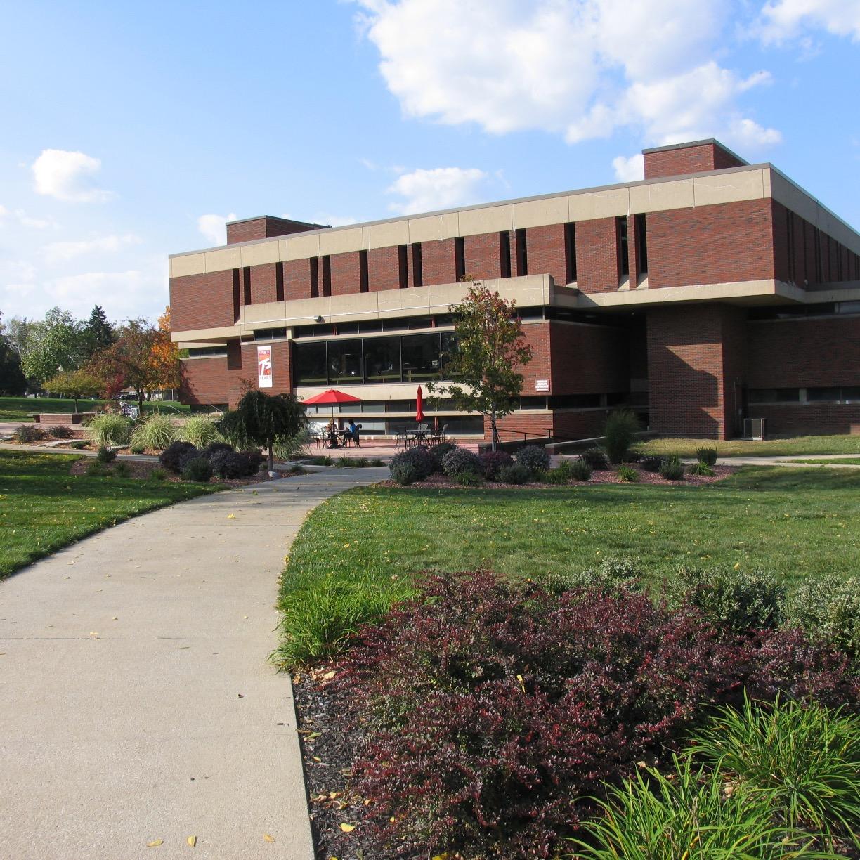 A community of books that seeks to educate Grace College students