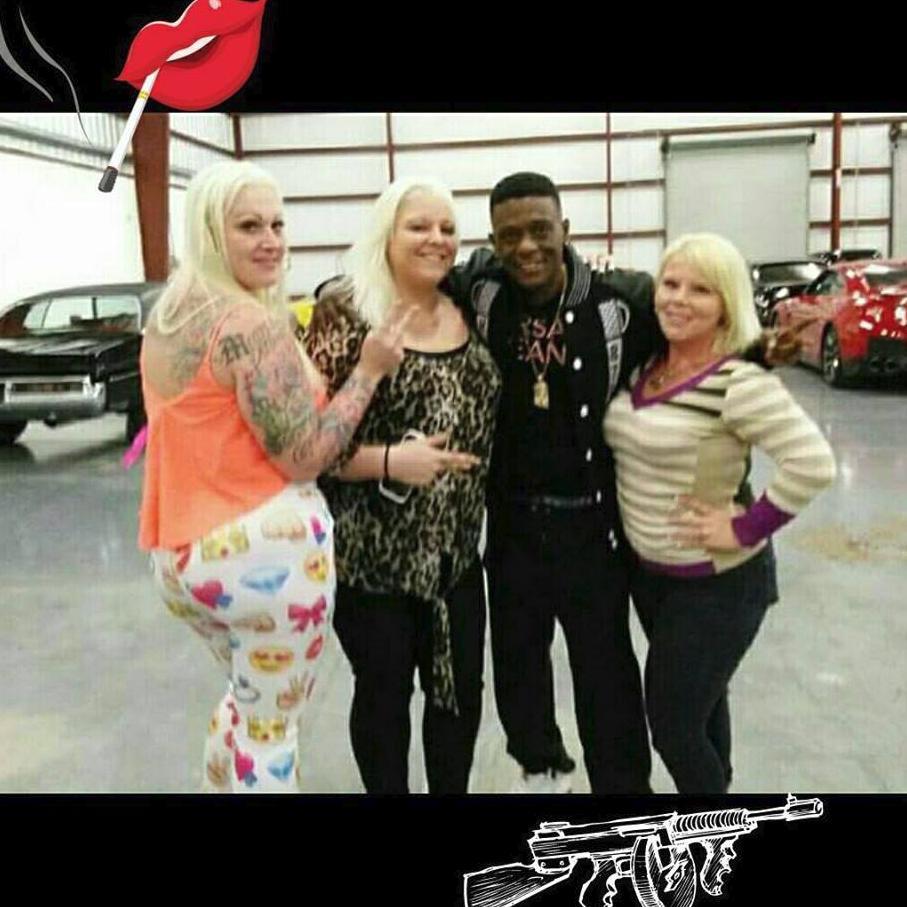 I'm Jenn. Hip Hop Head... Small business owner #Misfitmaker #FLA #FOLLOW #INSTAGRAM Jenneelynnlive25