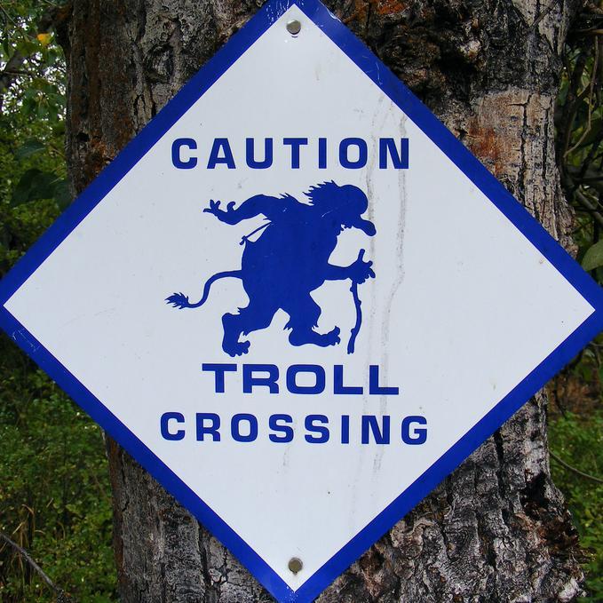 Saludo a todo mi amigo lo trolls y también a su creadore; si ere Troll o crea Troll vamo a seguino.