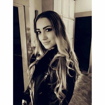 LarissaBaby_xo's profile picture. be happy. be free. ♌️