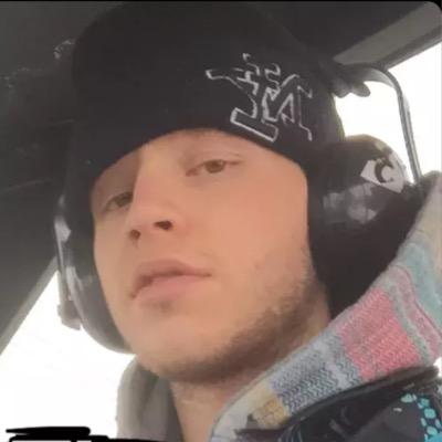 Jan_Nasty's profile picture. On my grind! If you wanna do something with your life. You cant sit back n wait for somehing to happen. #besomebody #motivation#NEGNATION